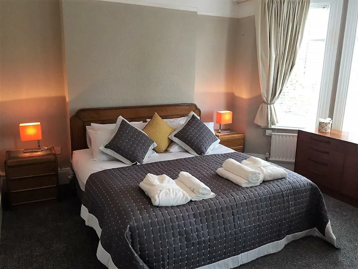 62 Glen Road Hotel Belfast 0*,  Egyesült Királyság