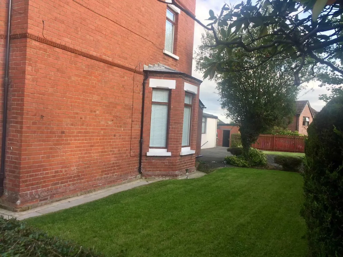 62 Glen Road Hotel Belfast